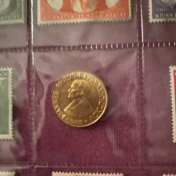 SOUVENIR VATICANO COIN and STAMP - Picture 3 of 4